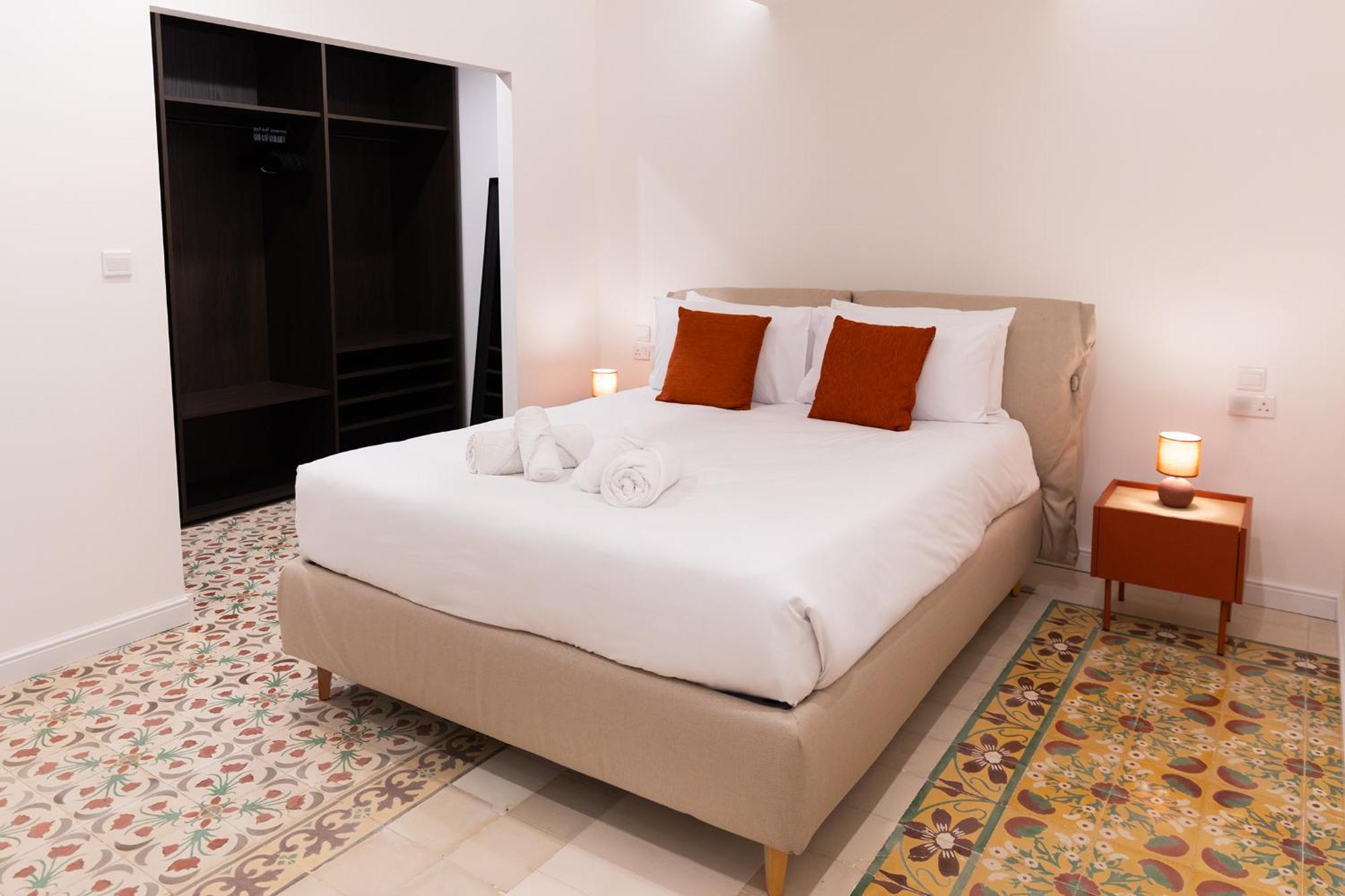 Florette Suite Designer Finish With Stunning Lounge Terrace By Arcobnb อิล-เฟอร์ยานา ภายนอก รูปภาพ