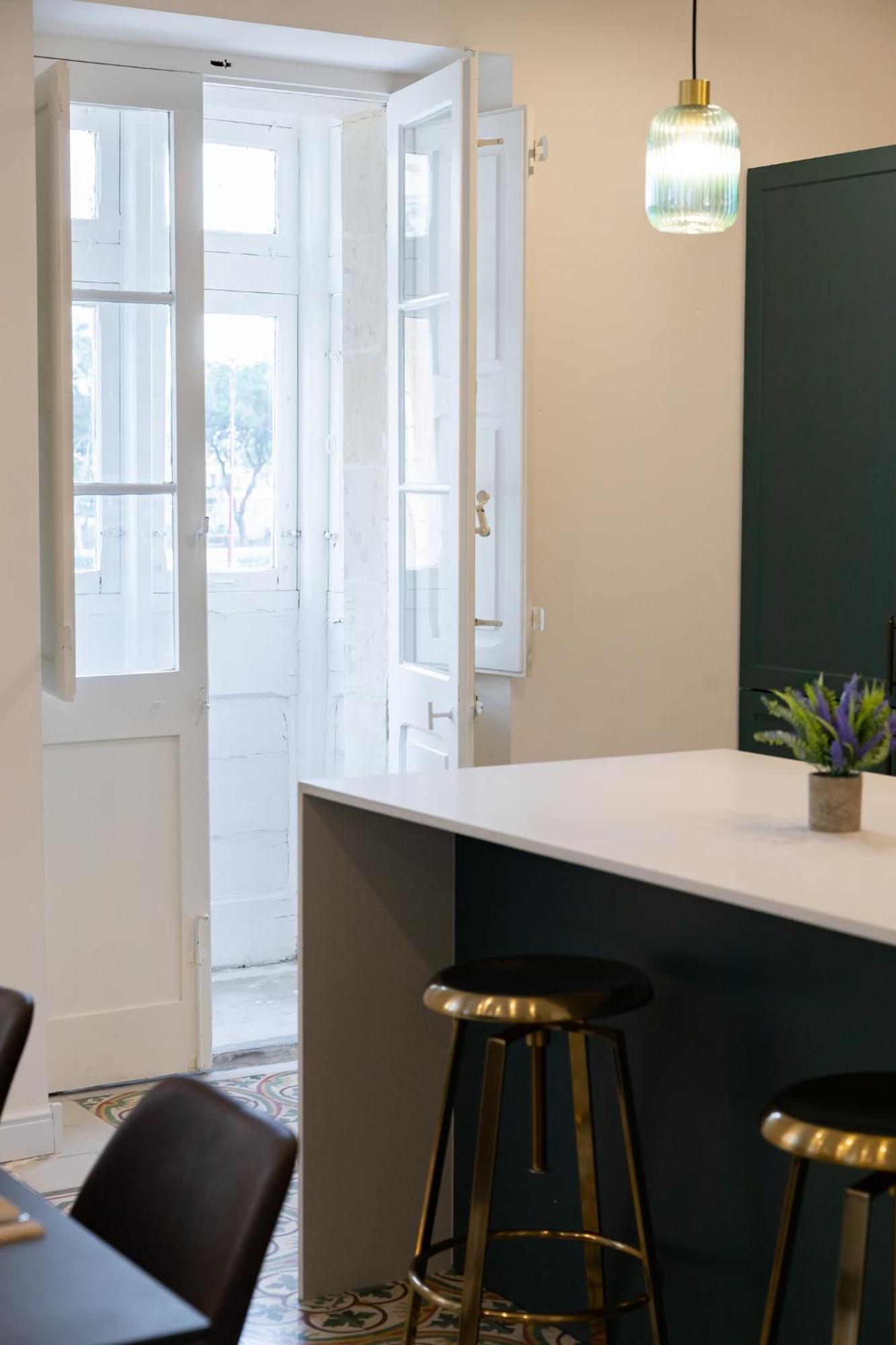 Florette Suite Designer Finish With Stunning Lounge Terrace By Arcobnb อิล-เฟอร์ยานา ภายนอก รูปภาพ