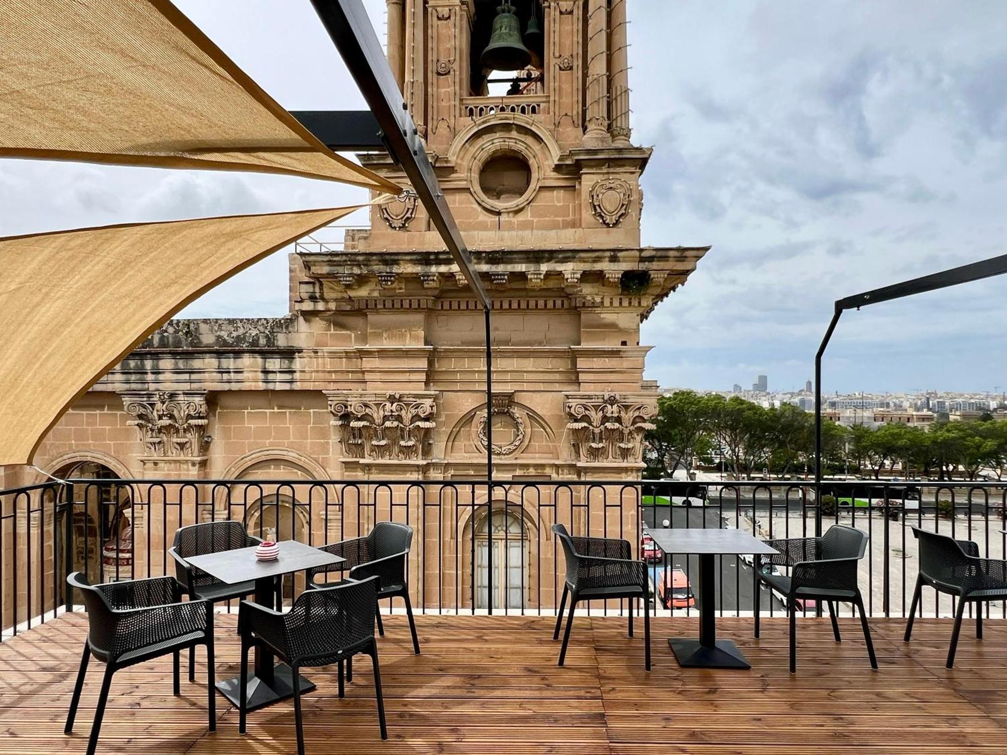 Florette Suite Designer Finish With Stunning Lounge Terrace By Arcobnb อิล-เฟอร์ยานา ภายนอก รูปภาพ